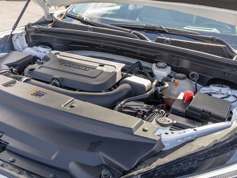 Used 2025 Buick Envision Sport Touring image 11