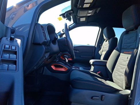 Certified 2023 Nissan Frontier PRO-4X w/ Pro Convenience Package AWD/4WD image 13