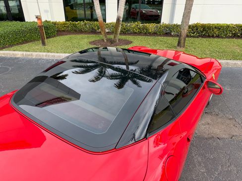 Used 2010 Ferrari California image 28