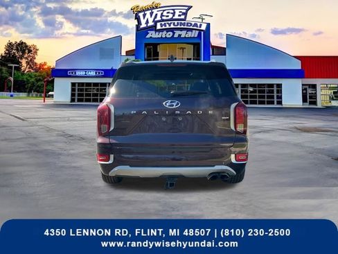 Used 2021 Hyundai Palisade Limited w/ Cargo Package AWD/4WD image 5