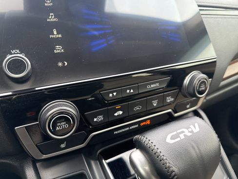Used 2017 Honda CR-V Touring image 21