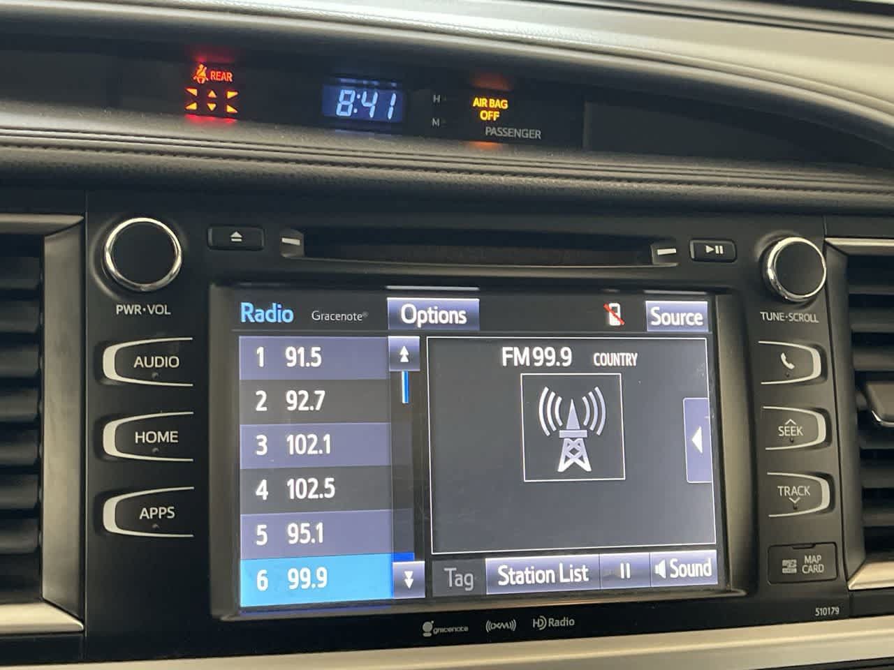 Used 2018 Toyota Highlander XLE AWD/4WD image 16
