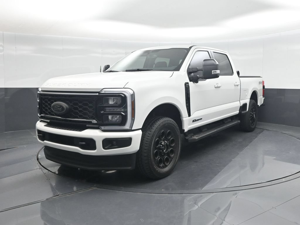 Used 2025 Ford F250 Lariat w/ Black Appearance Package AWD/4WD image 33