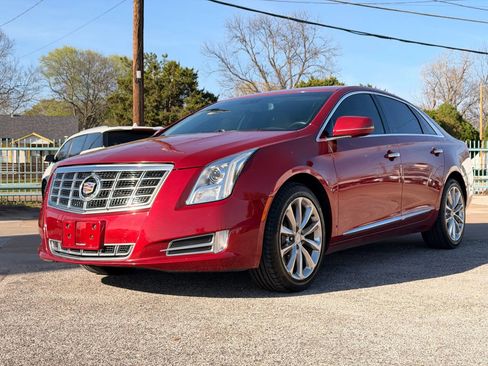 Used 2013 Cadillac XTS Luxury w/ Driver Awareness Package image 7