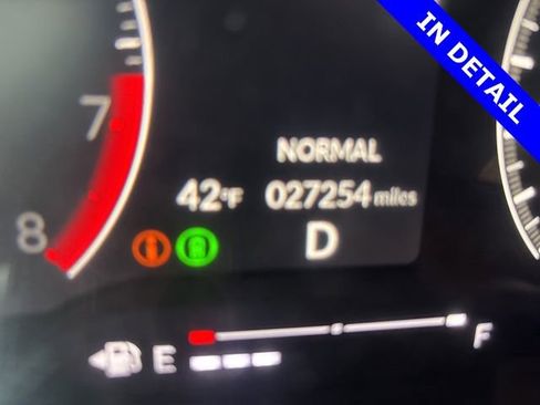 Used 2023 Honda Civic Sport image 4