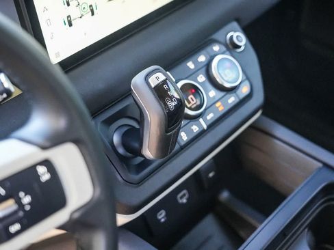 Used 2023 Land Rover Defender 110 S AWD/4WD image 18