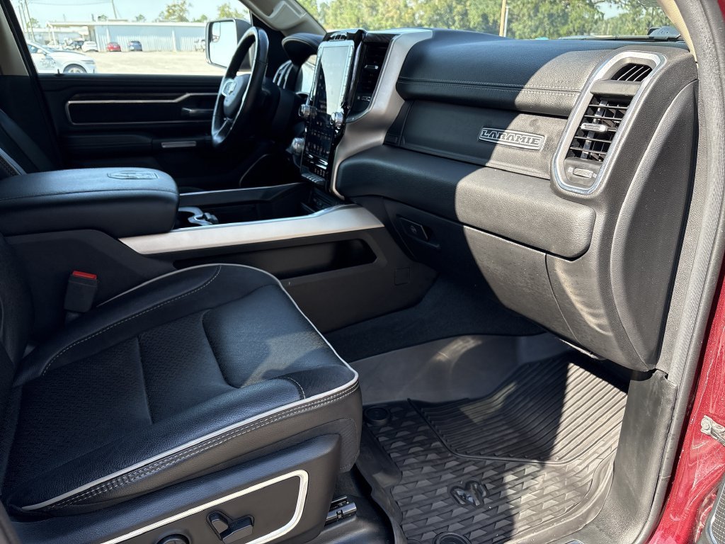 Used 2019 RAM 1500 Laramie AWD/4WD image 33