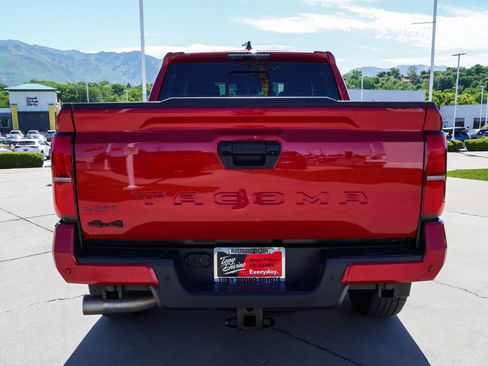 Certified 2024 Toyota Tacoma TRD Sport w/ TRD Sport Upgrade Package AWD/4WD image 7