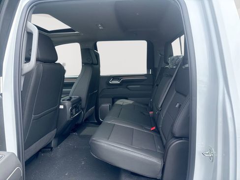 New 2026 GMC Sierra 3500 Denali w/ Denali Reserve Package AWD/4WD image 26