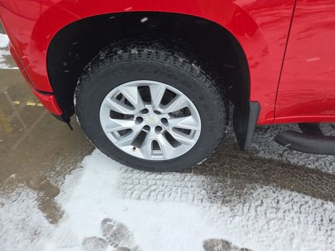 Used 2019 Chevrolet Silverado 1500 Custom image 8