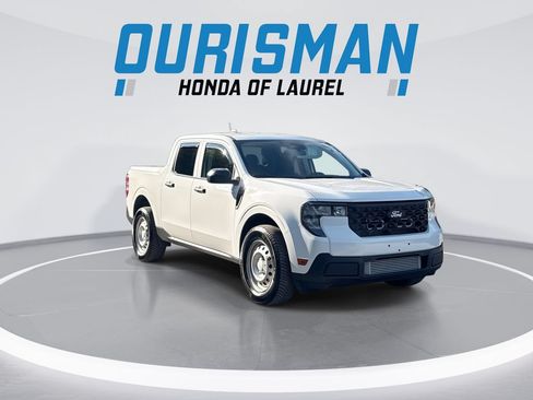Used 2025 Ford Maverick XL w/ 4K Tow Package AWD/4WD image 2