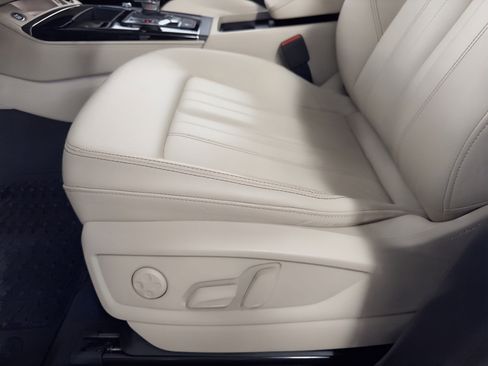 Certified 2023 Audi Q5 2.0T Premium Plus image 16