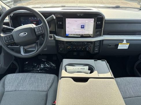 New 2026 Ford F250 XLT w/ XLT Premium Package AWD/4WD image 16