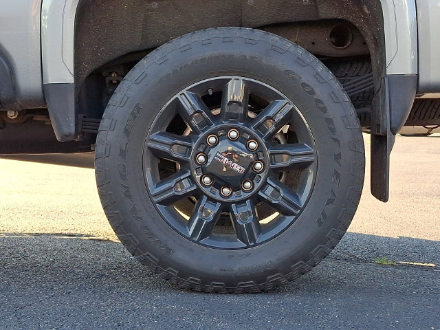 Used 2024 GMC Sierra 2500 AT4 w/ AT4 Premium Plus Package AWD/4WD image 5