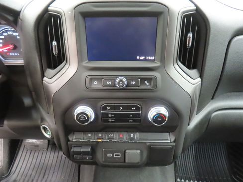 Used 2023 GMC Sierra 1500 Pro w/ Graphite Edition AWD/4WD image 16
