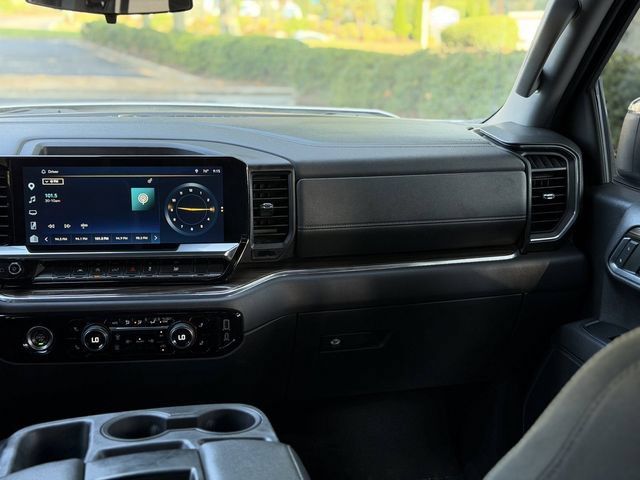 Used 2023 Chevrolet Silverado 1500 LT AWD/4WD image 39