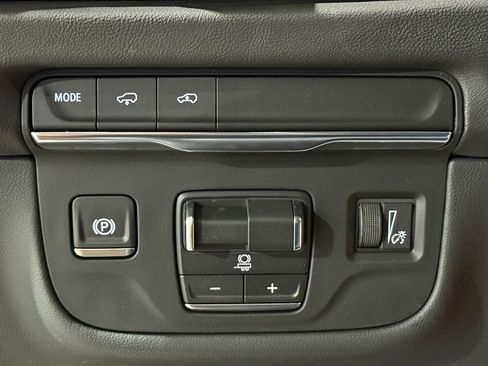 New 2025 Cadillac Escalade Premium Luxury w/ Touring Package image 15