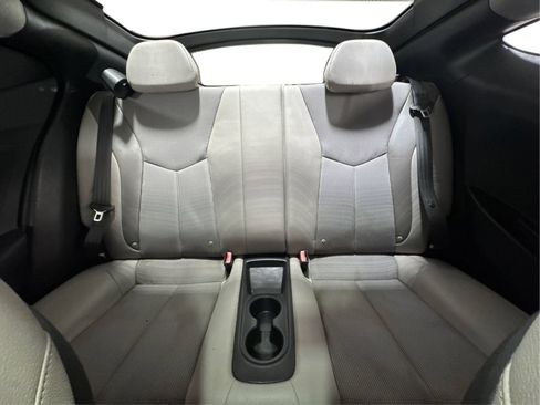 Used 2014 Hyundai Veloster w/ Technology Package 03 FWD image 14