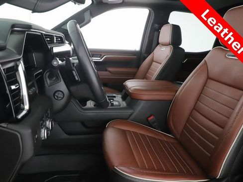Used 2025 GMC Sierra 1500 Denali Ultimate image 17