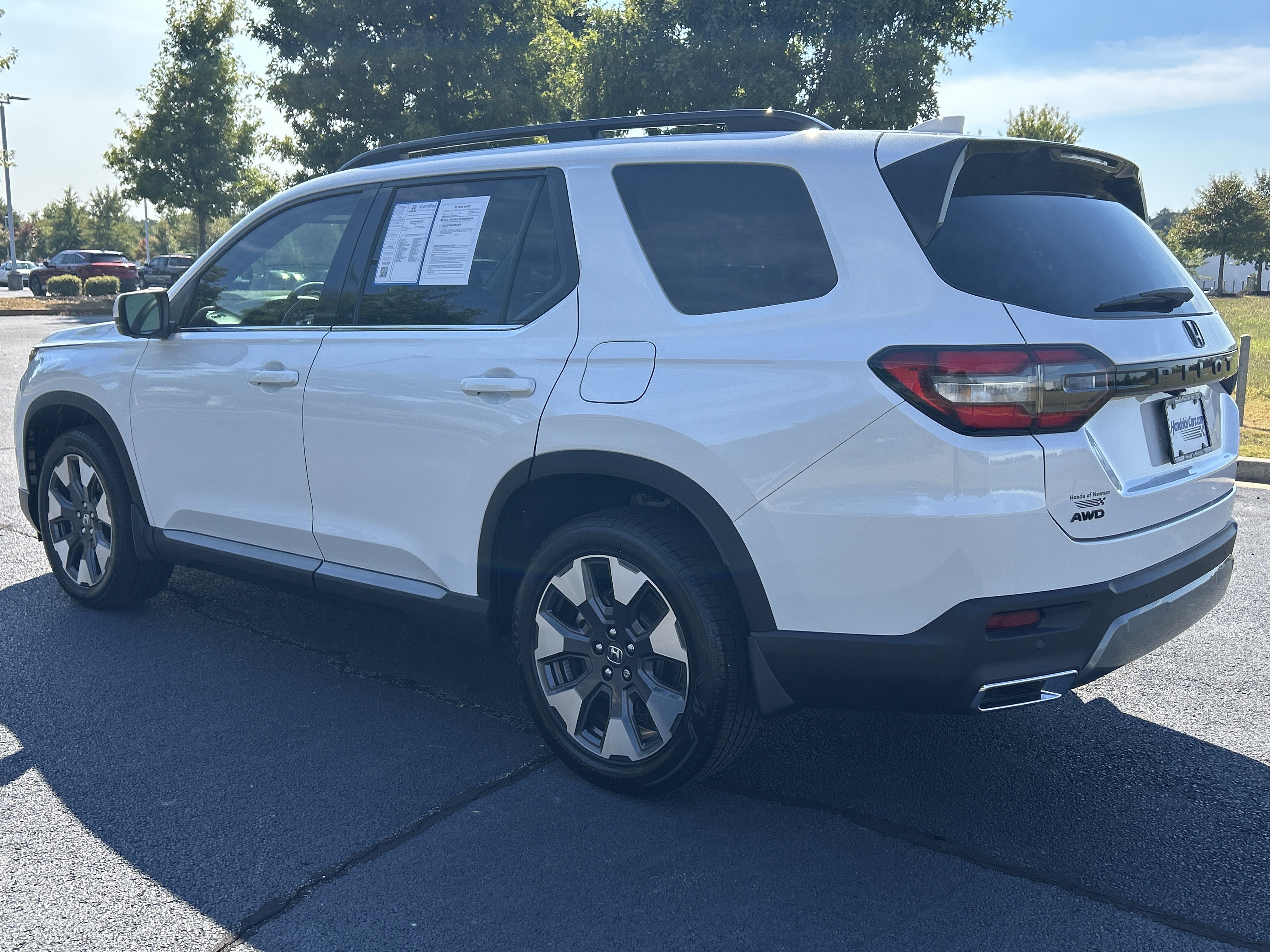Used 2026 Honda Pilot Elite image 7