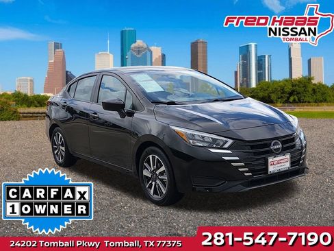 Used 2025 Nissan Versa SV FWD image 1