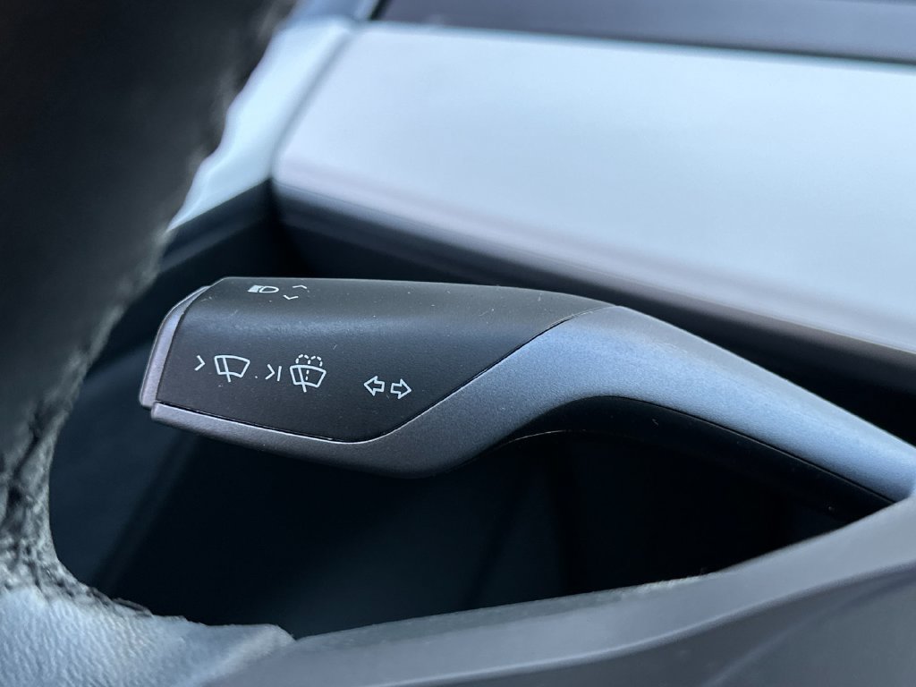 Used 2023 Tesla Model 3 Performance AWD/4WD image 27
