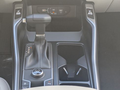 New 2026 Kia Sorento EX w/ EX Premium Package FWD image 26