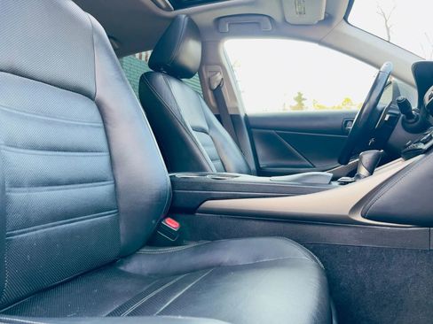 Used 2014 Lexus IS 350 AWD w/ Luxury Package w/Gray Wood image 15