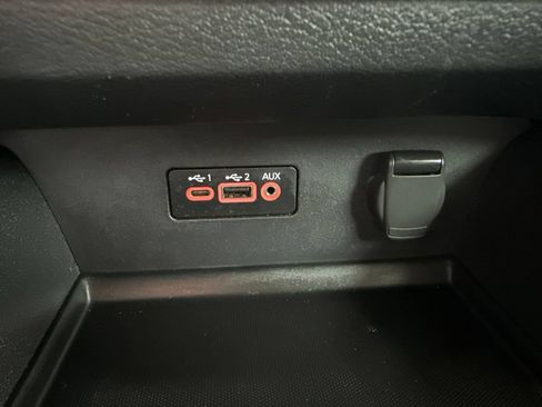 Used 2025 Nissan Altima 2.5 SV FWD image 22