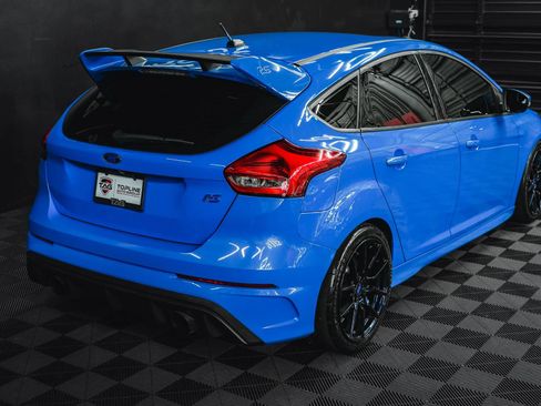 Used 2017 Ford Focus RS image 24