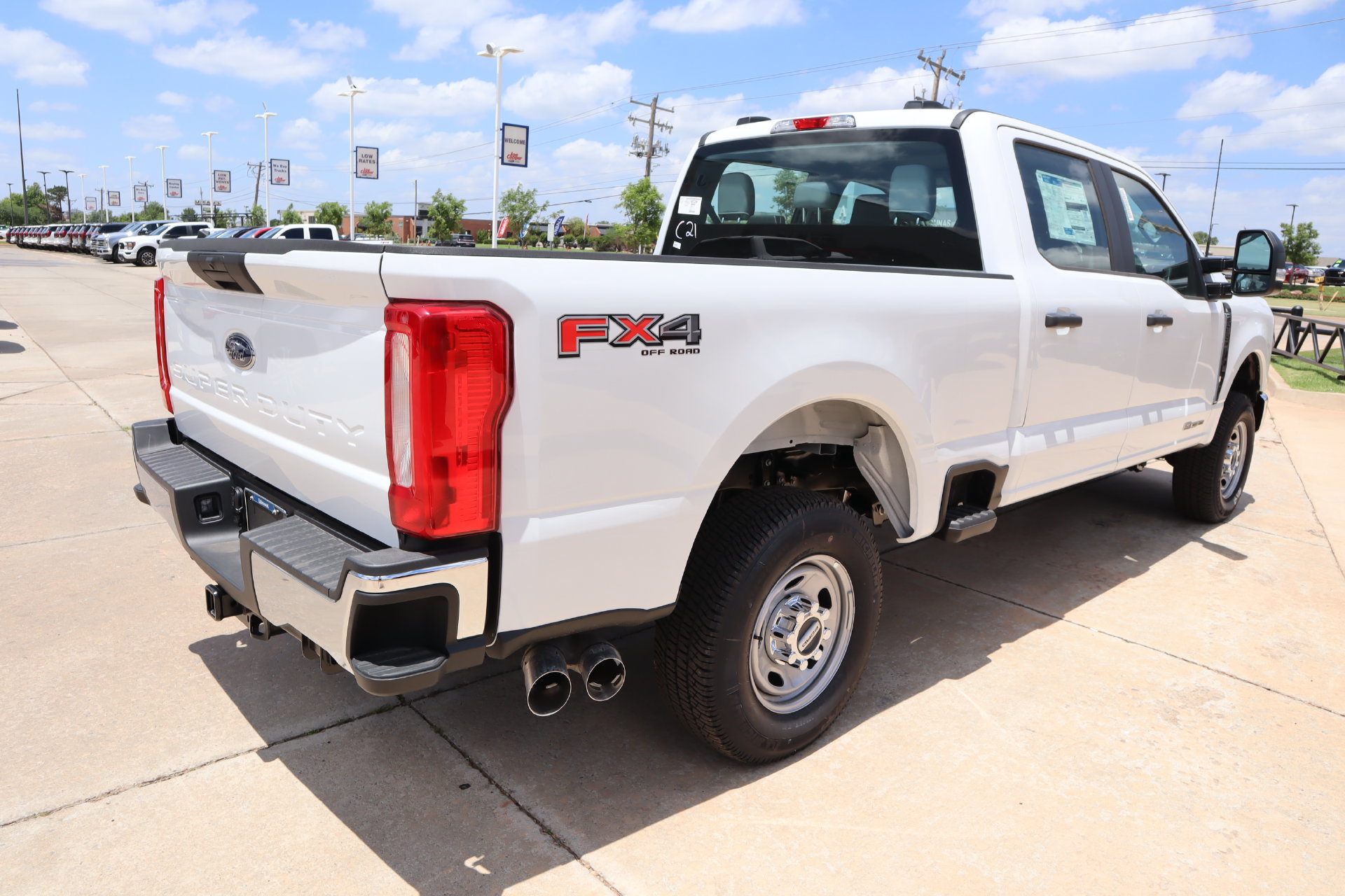 New 2026 Ford F250 XL w/ FX4 Off-Road Package AWD/4WD image 19