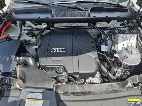 Certified 2023 Audi Q5 2.0T Premium w/ Convenience Package AWD/4WD image 37