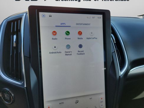 Used 2024 Ford Edge Titanium image 28