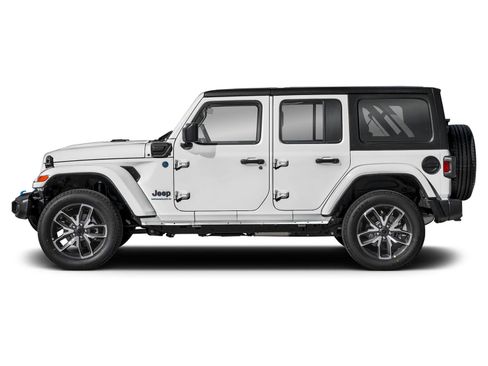 Used 2025 Jeep Wrangler Sahara w/ Safety Group image 3