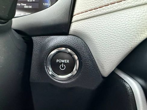 Used 2024 Toyota RAV4 Limited AWD/4WD image 26