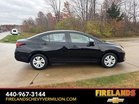 Used 2024 Nissan Versa S w/ Electronics Package image 6