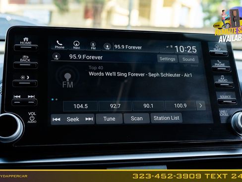 Used 2018 Honda Accord Touring image 37