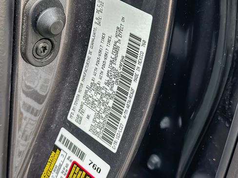 Used 2022 Toyota Tacoma TRD Sport w/ TRD Premium Sport Package image 38