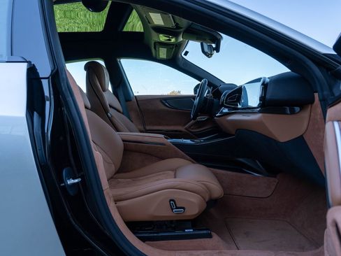 Certified 2025 Ferrari Purosangue image 51