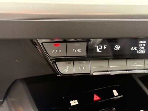 Certified 2024 Audi Q4 e-tron Premium Plus w/ Premium Plus image 31