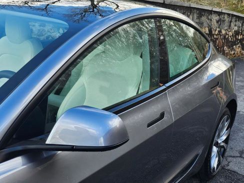 Used 2025 Tesla Model 3 Long Range image 18