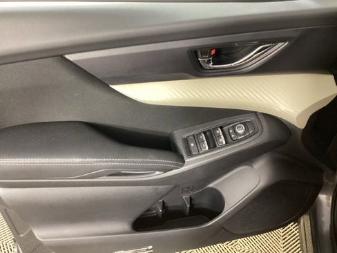 Certified 2022 Subaru Ascent Premium w/ Convenience Package image 15