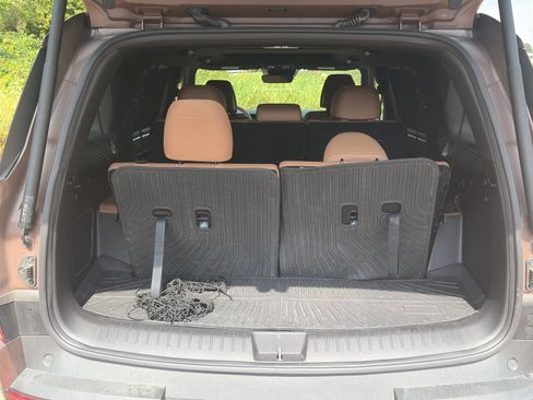 Used 2024 Hyundai Santa Fe Limited FWD image 6