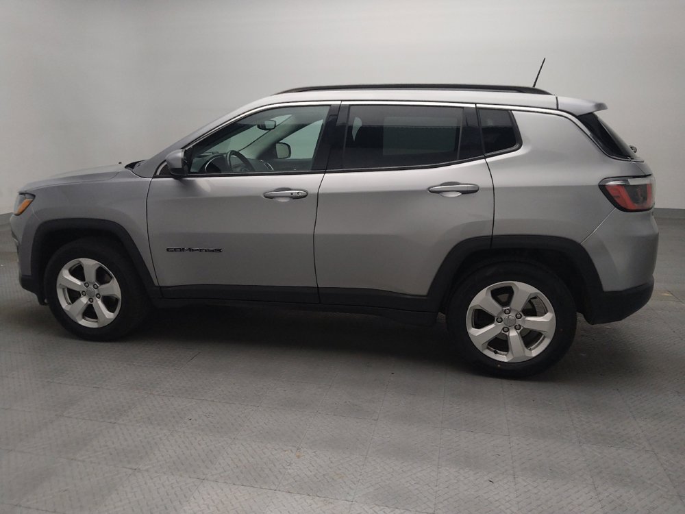 Used 2020 Jeep Compass Latitude FWD image 3
