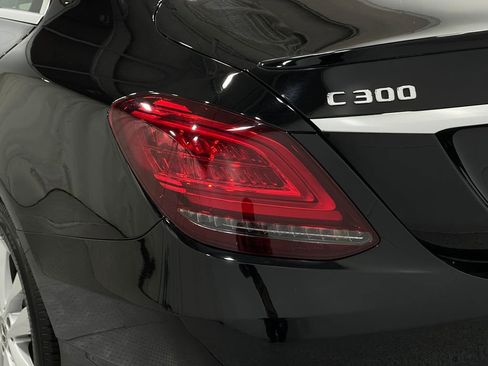Used 2019 Mercedes-Benz C 300 4MATIC Sedan image 32