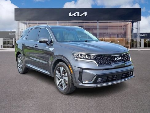 Certified 2023 Kia Sorento EX AWD/4WD image 1