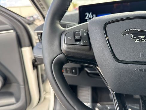 Used 2023 Ford Mustang Mach-E Premium image 16