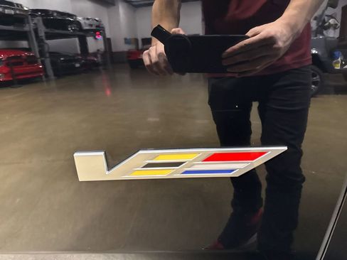 Used 2023 Cadillac Escalade ESV V image 73