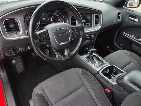 Used 2022 Dodge Charger SXT RWD image 30