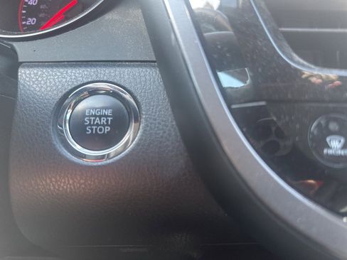 Used 2022 Toyota Camry XSE image 4